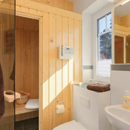 Holiday home Reetdachhaus 9 Auf Usedom *