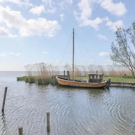 Reetdachhaus 9 Auf Usedom Сasa de vacaciones *